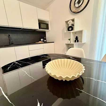 Sunwell Apartament Bari